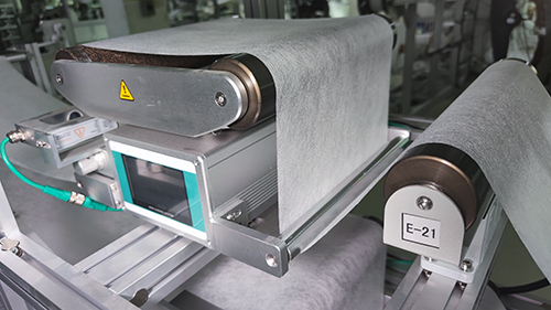 1660115526340914.jpg 口罩機(jī)糾偏機(jī)構(gòu).jpg